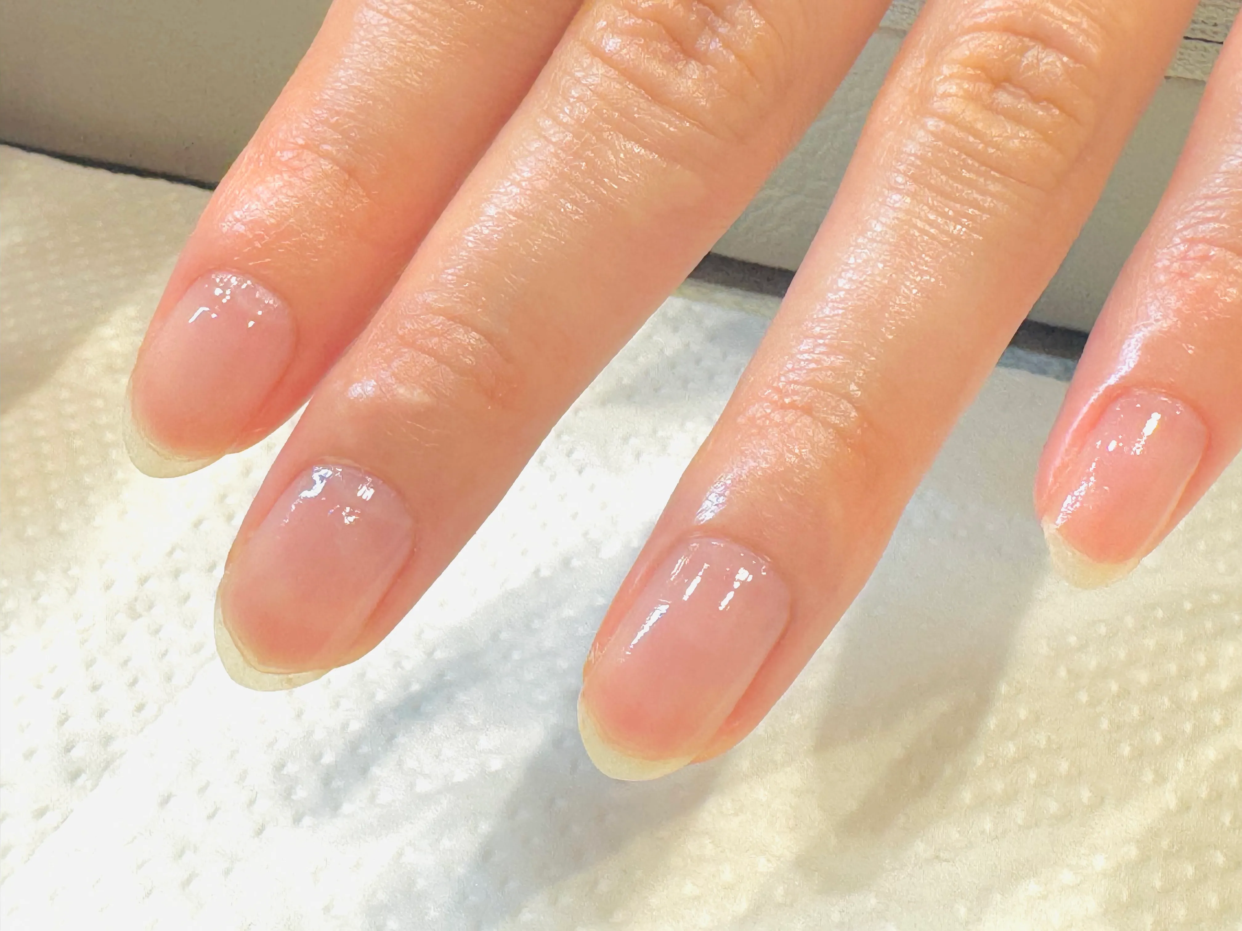 素爪の健康的なツヤを活かしたナチュラルな仕上がり